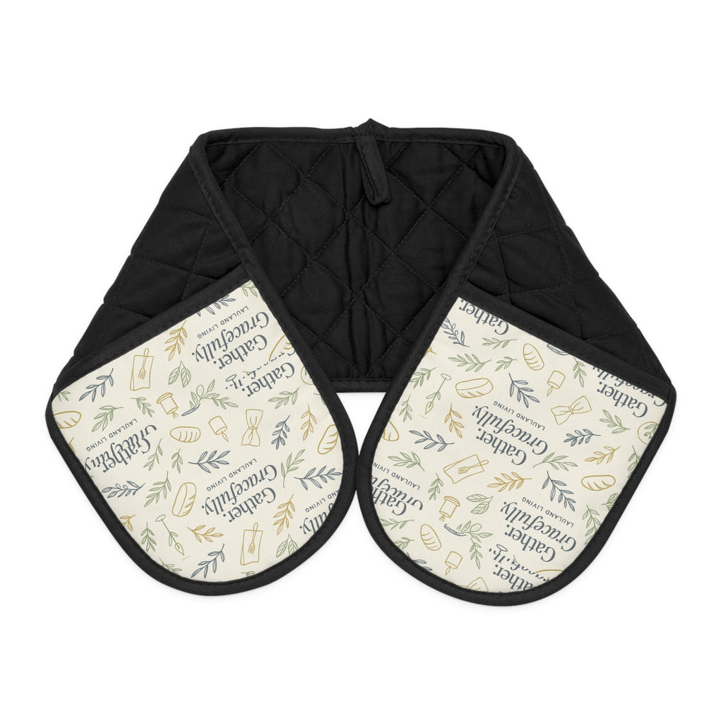 Quilted Double Oven Mitts — Vintage Kitchen Herbs Design